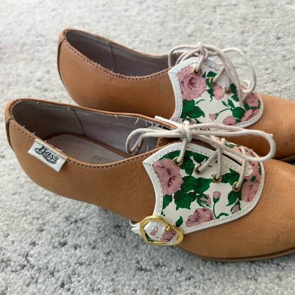 BASS X Rachel Antonoff “Louisa Flow Power” size 7.5 floral and heart saddle heel - Picture 12 of 15
